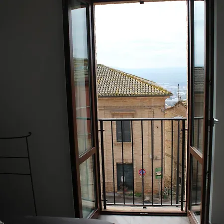 Апартаменты I Gerani Кастельфидардо